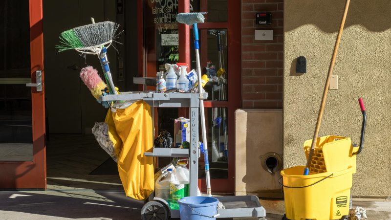 Яке обладнання використовують клінери